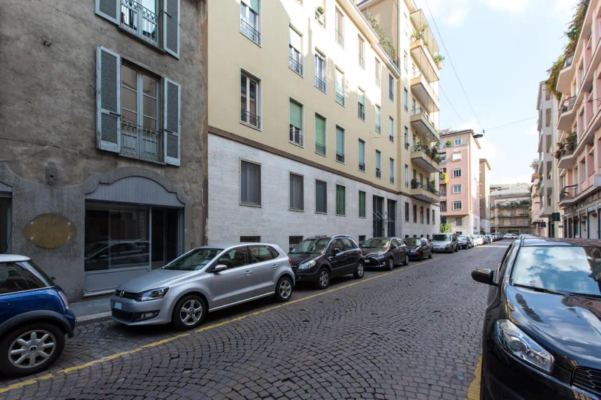 Due Letti Nel Centro Storico Apartment Milan Exterior photo
